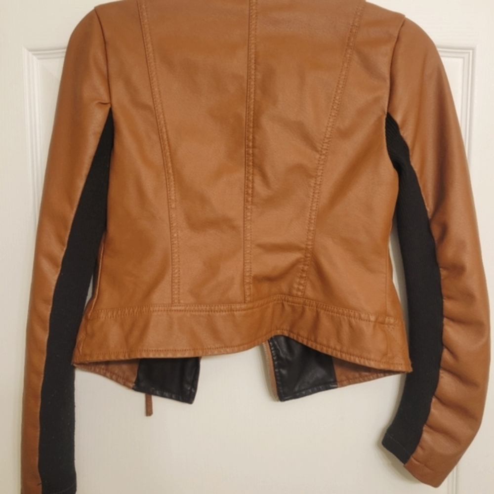 Jacket - Picture 2 of 2